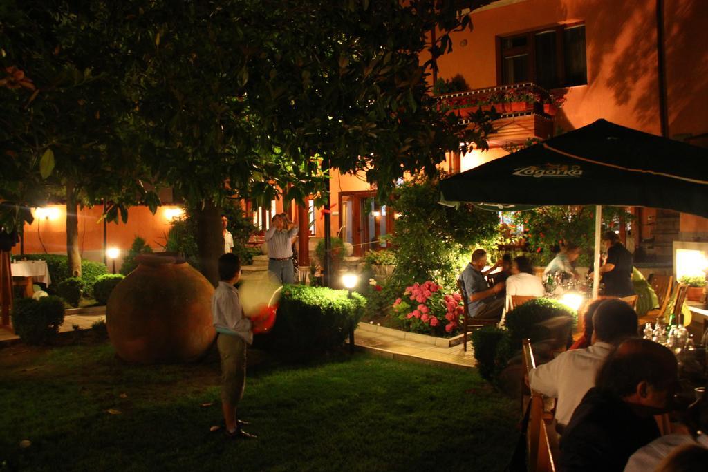 Anita Guest House & Relax Perushtitsa Dış mekan fotoğraf